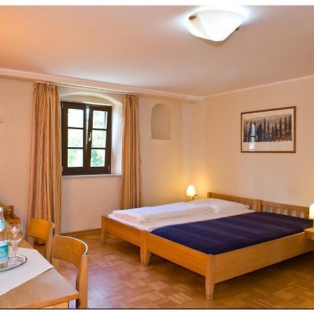 Gasthaus Ochsenwirt Landshut Rum bild